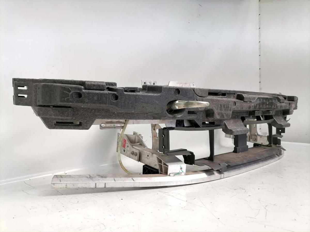 BMW 7er G70 original Träger Qerträger Stoßstange Stossfänger vorn Fronmittelteil Bj.2022 BMW 7er G70 original Träger Qerträger Stoßstange Stossfänger vorn Fronmittelteil Bj.2022